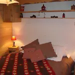 Manava 3*