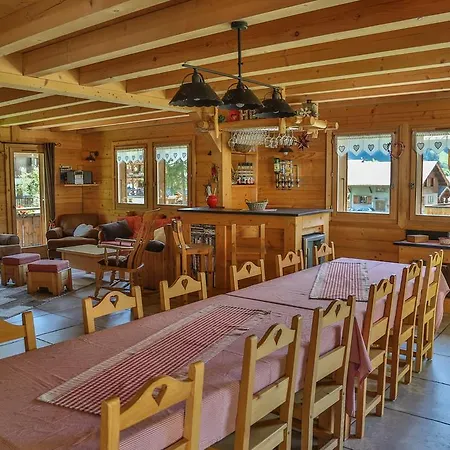 Bed & Breakfast Chalet Manava